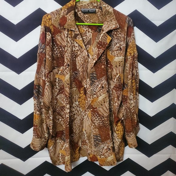 Animal print button up blouse - Picture 3 of 4